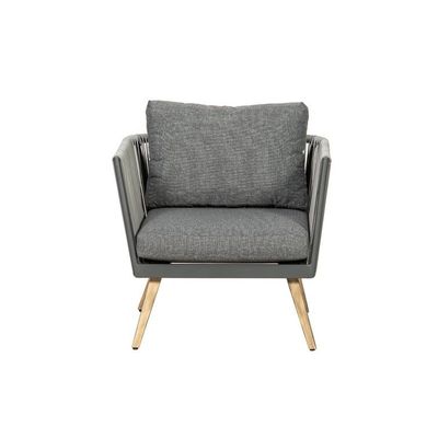 Muebles modernos para exteriores con marco de aluminio y acabado de grano de madera