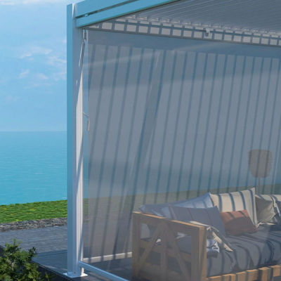 Pergola moderna al aire libre de 151 kg con techo y pantalla bioclimática de AJUNION