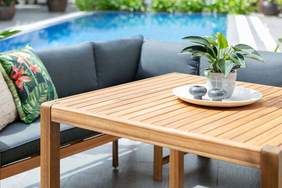 Set de comedor al aire libre con sofá de esquina de madera maciza y banco de 3 asientos para comidas relajantes
