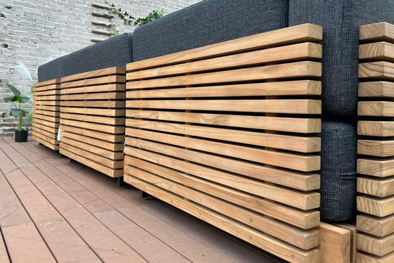 7 asientos de lujo de madera de teca Sofá de patio al aire libre Conjunto de sofá sin brazos Tamaño W99 x D104 x H56cm