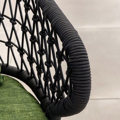 Set de comedor al aire libre con diseño de tejido de cuerda y marco de metal de aluminio de AJUNION