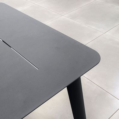 Set de comedor al aire libre con diseño de tejido de cuerda y marco de metal de aluminio de AJUNION