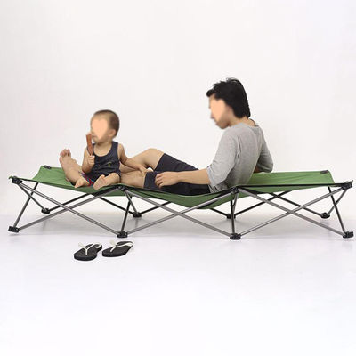 Cama de campamento plegable portátil y plegable ultraligera para adultos sin tejido metálico inflable