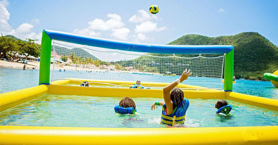 Experimenta el mejor entretenimiento al aire libre con la piscina de voleibol inflable AJUNION