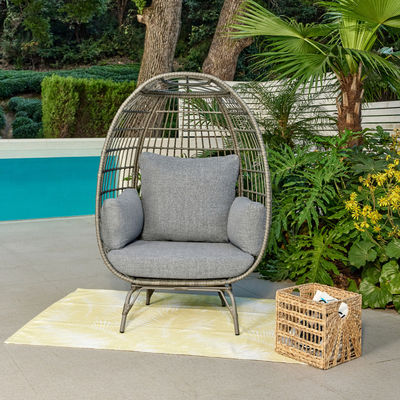 80 kg Capacidad de carga silla de huevo giratoria de doble asiento de ratan PE para muebles exteriores de lujo