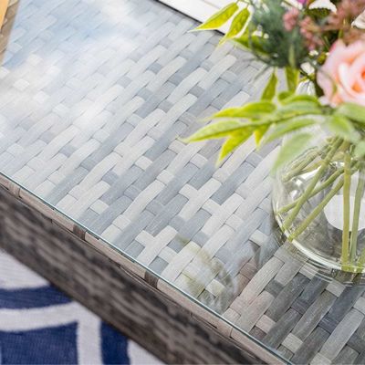 Añadir elegancia a su jardín con AJUNION Wicker tejido sofá conjunto y mesa de fuego
