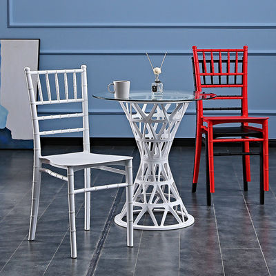 Silla de comedor con logotipo personalizado