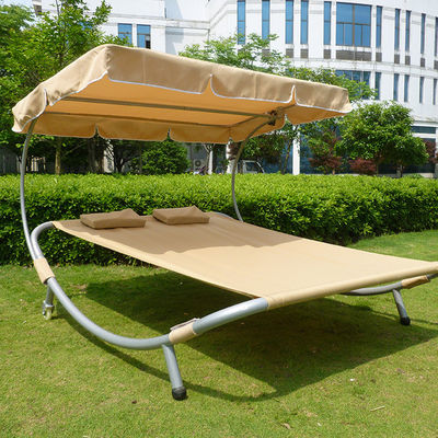 Granja de jardín al aire libre cama de sol doble con dosel y ruedas Disfrute del sol con comodidad