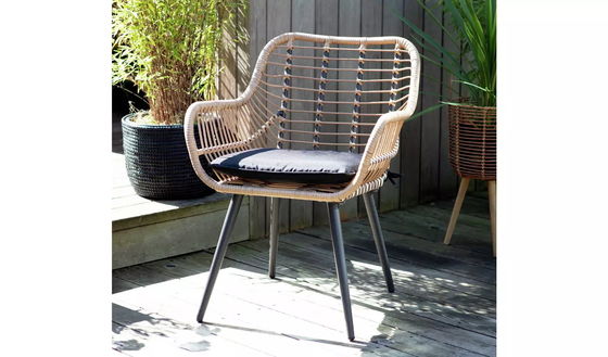 Transforma tu jardín con AJUNION 4 piezas de muebles de exterior para todo tipo de clima