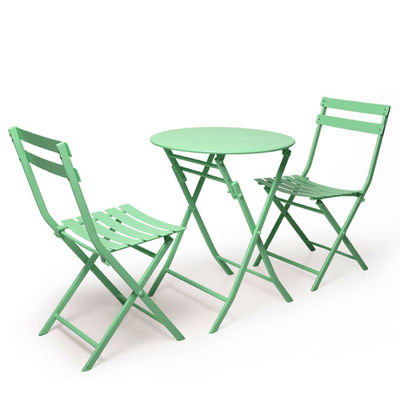 Conjunto de mesa y silla plegable de función tradicional y contemporánea para patio