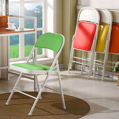 Salón del hospital silla de comedor plegable apilada con colorido cuero blando de PU
