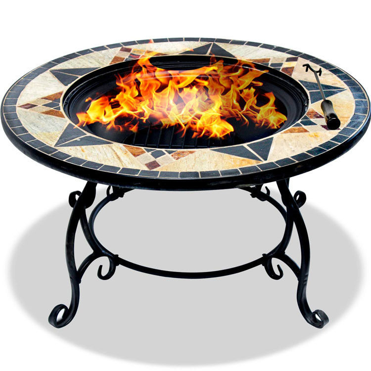 Fuego de picnic en el jardín al aire libre con Fuego portátil de leña y barbacoa de carbón coreano