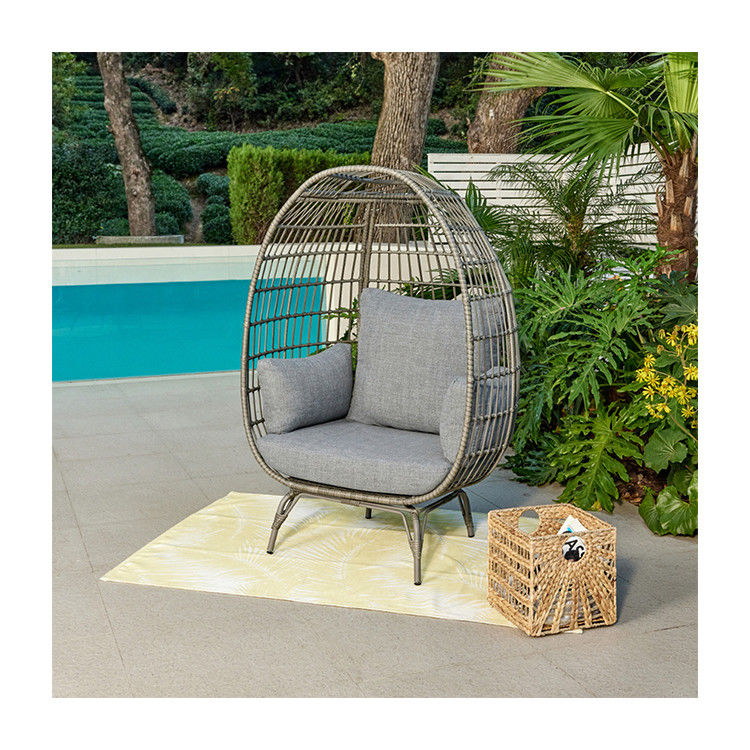 Silla de huevo de pie plegable y diseño de tejido de ratán para sala de estar al aire libre